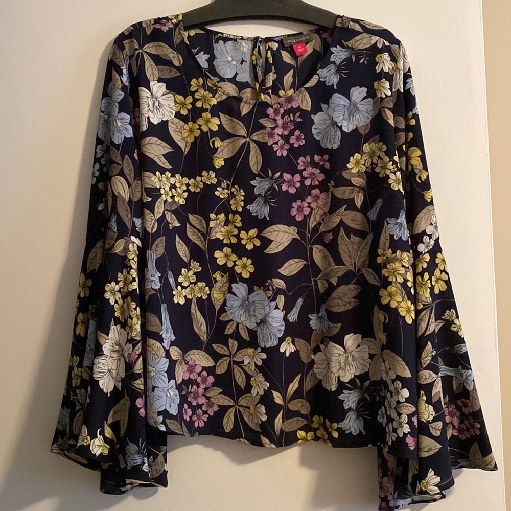 Vince Caputo Long Sleeve Floral Bell Top - XL - NWOT